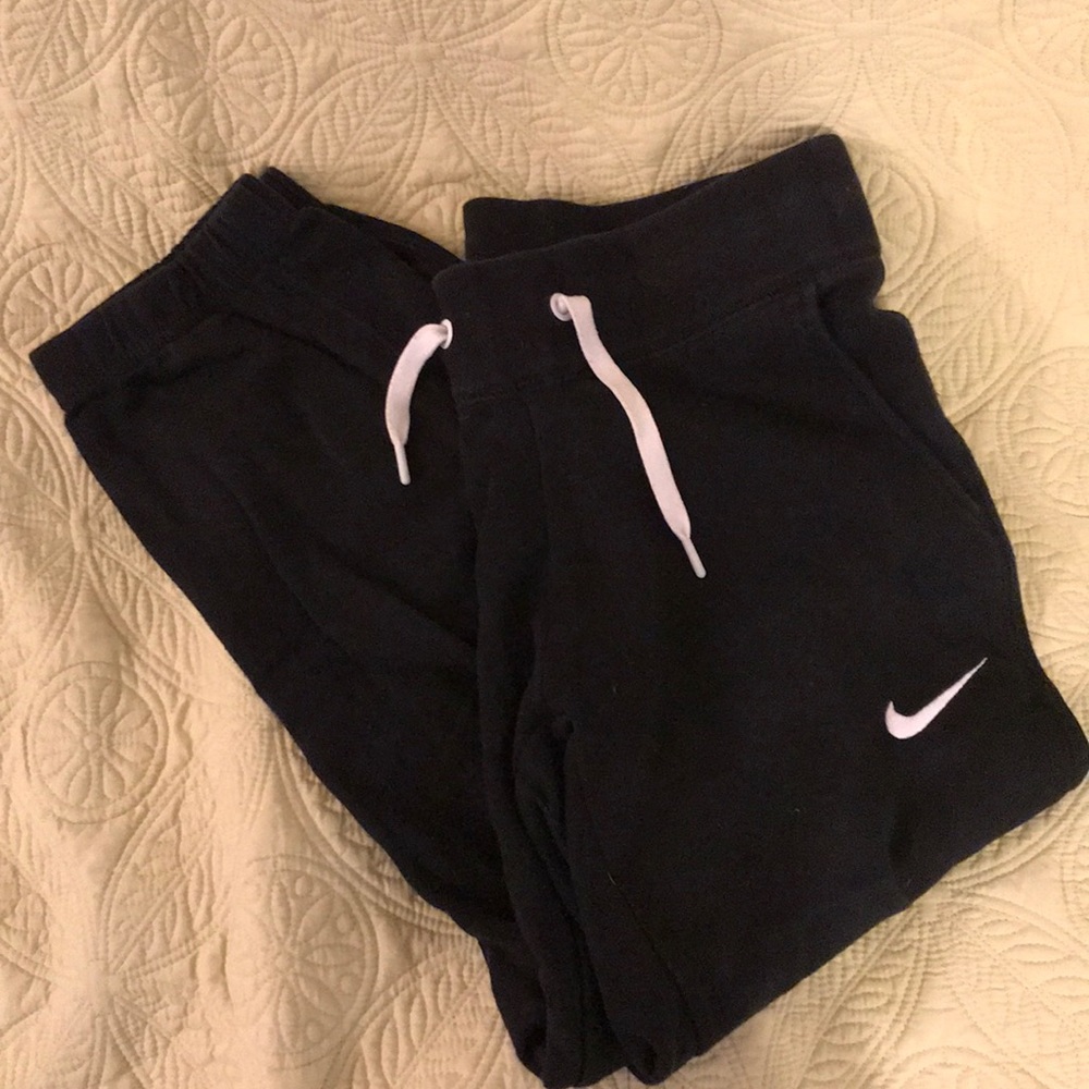 Nike Capri sweatpants